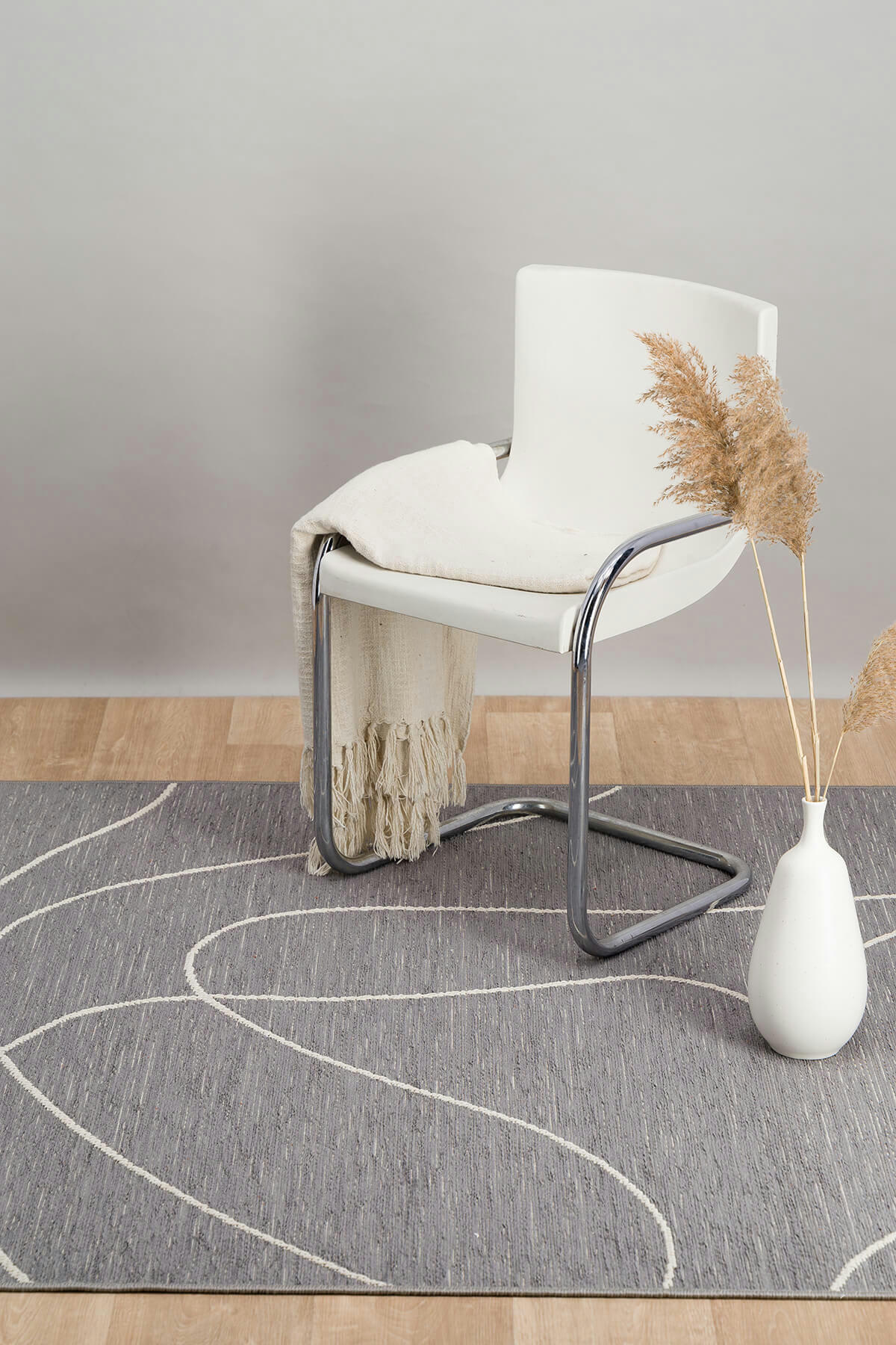 LOOP - Tapis intérieur et extérieur style scandinave bleu nuit 130x190