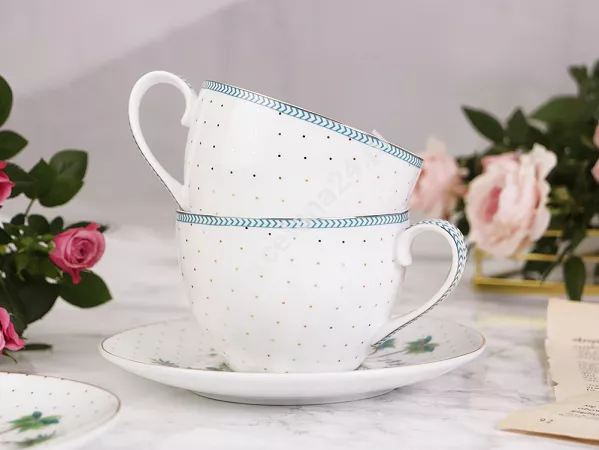 Komplet 2 filiżanek ze spodkiem 0,3 L Pip Studio - Jolie Dots Gold 51.JDG.004.119