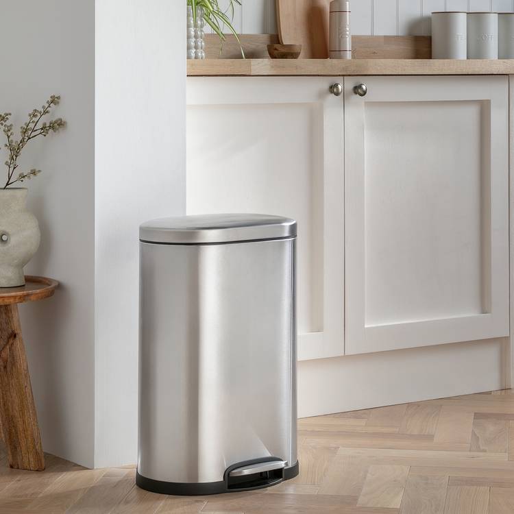 Habitat 30 Litre Pedal Bin - Stainless Steel