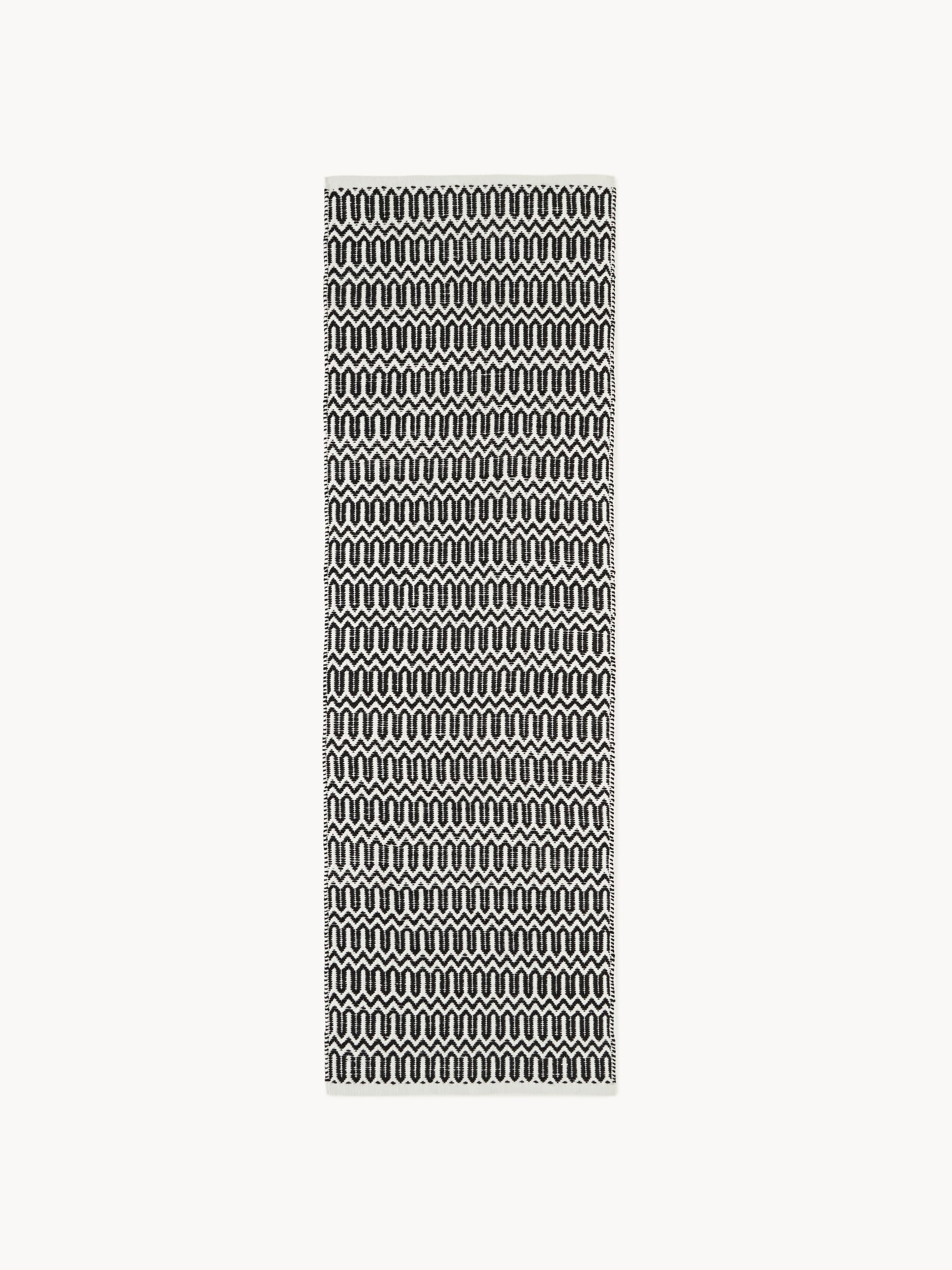 Handgewebter Outdoor-Läufer Rune mit geometrischem Muster