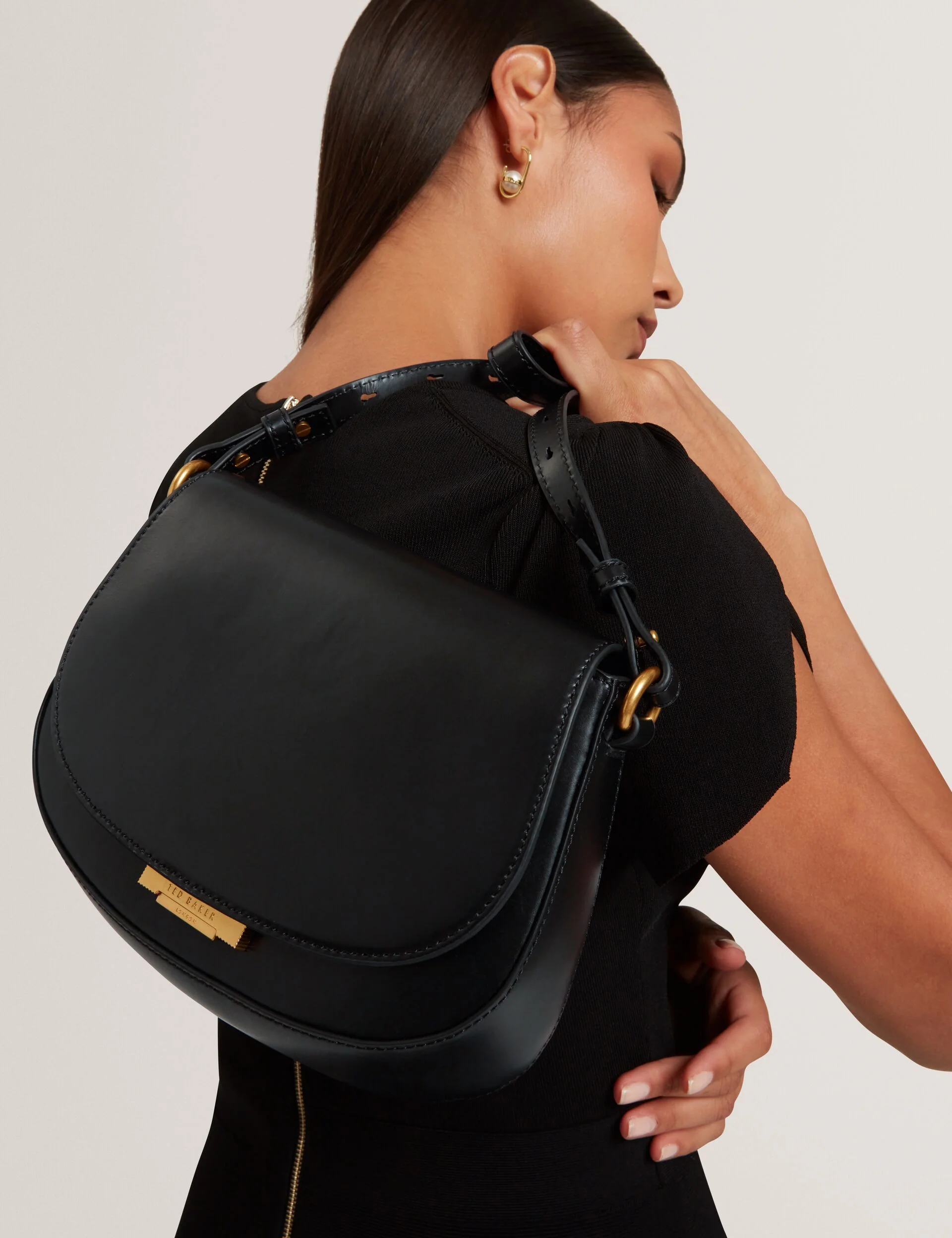 KKHAYLA | BLACK