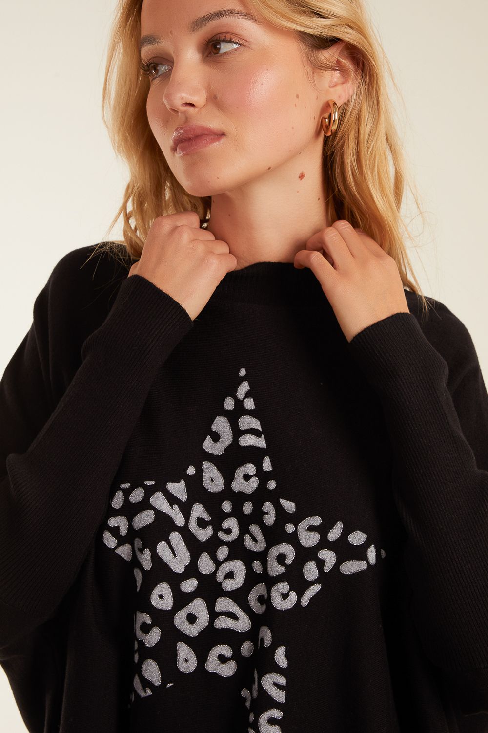 Blue Vanilla Leopard Star Print Button Back Batwing Top