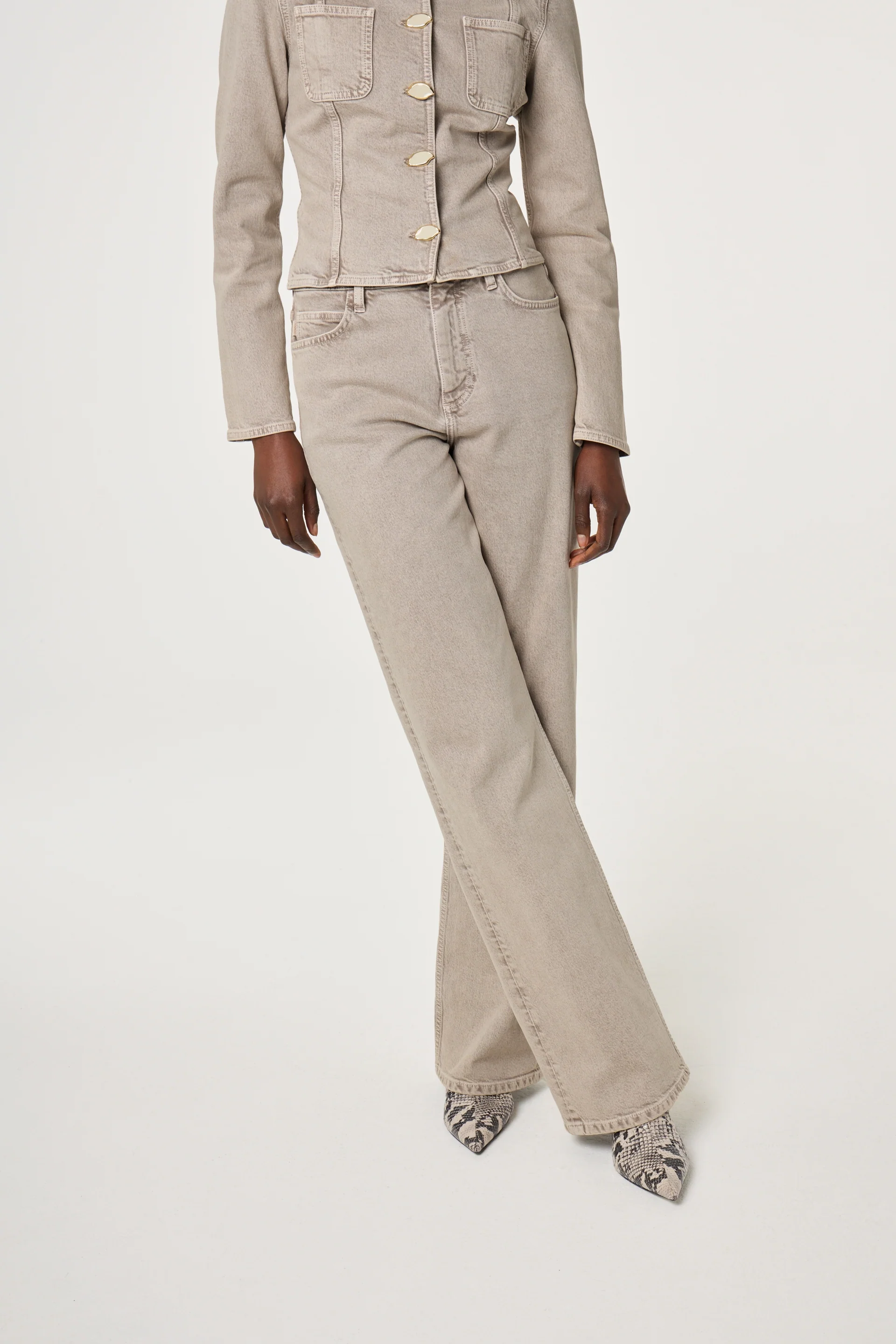 Zoe Boyfriend Jeans | Quick Sand