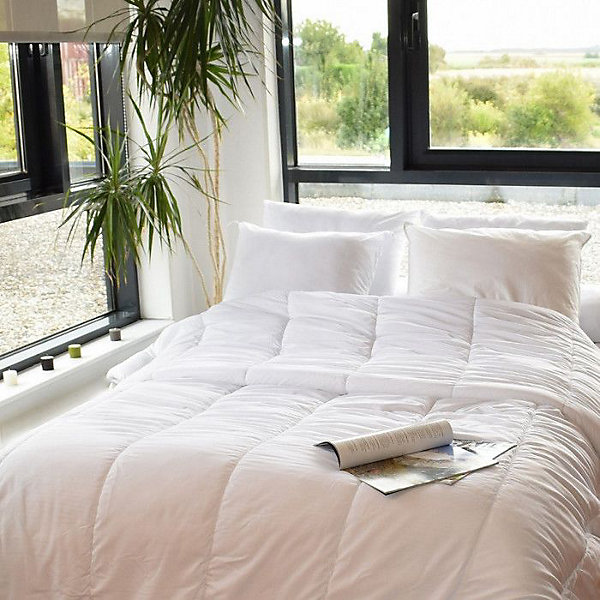 Couette anti transpirante 200 gr/m² 200 x 200 cm pour lit 120 x 190 cm