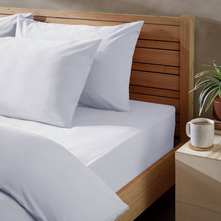 Habitat Washed Plain White Fitted Sheet - Single