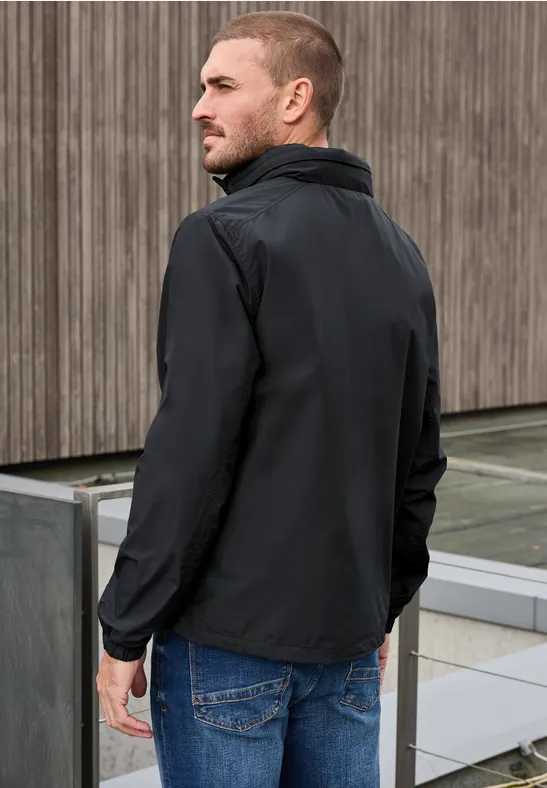 Wasserabweisende Jacke