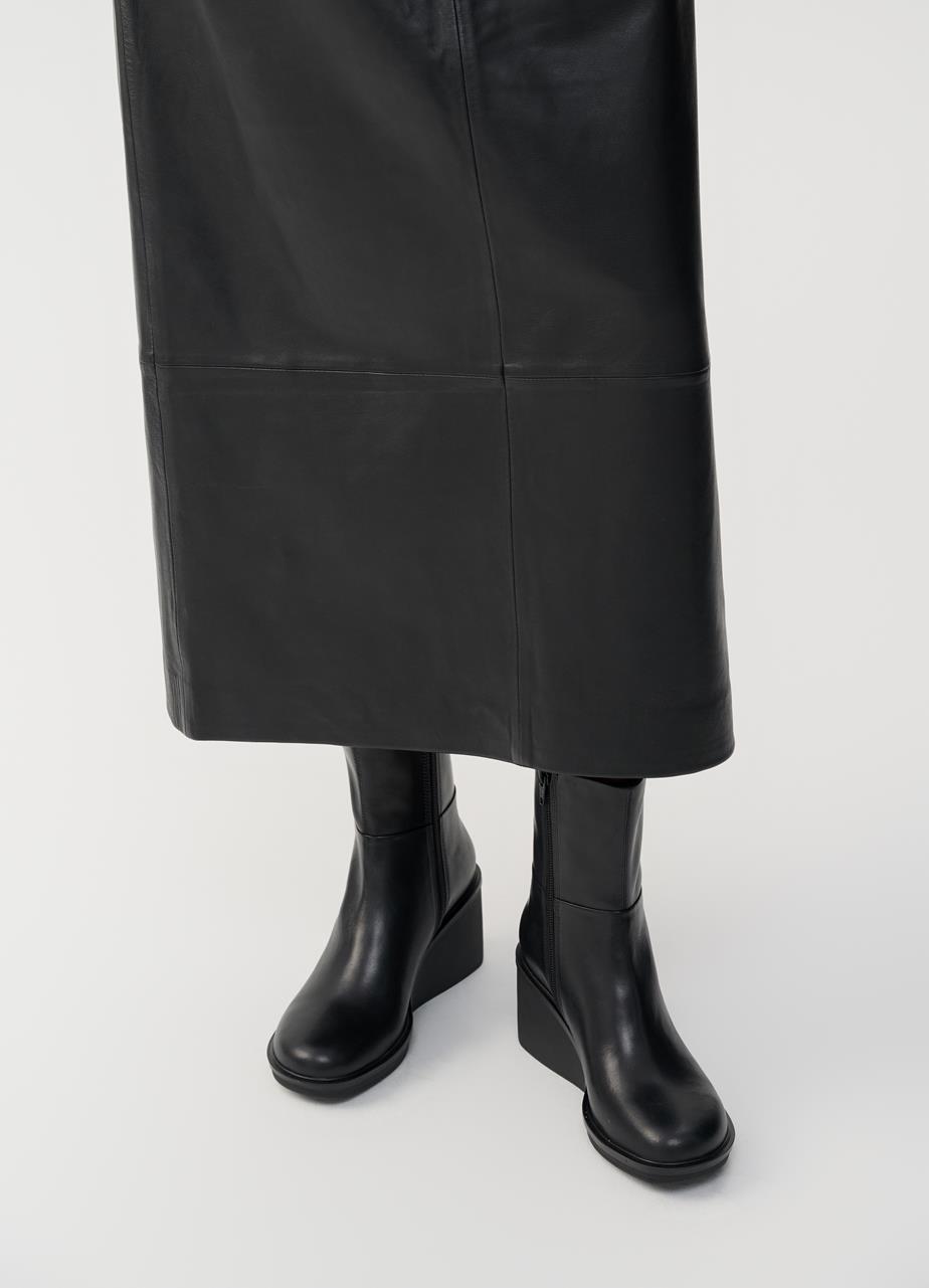 Deena Boots