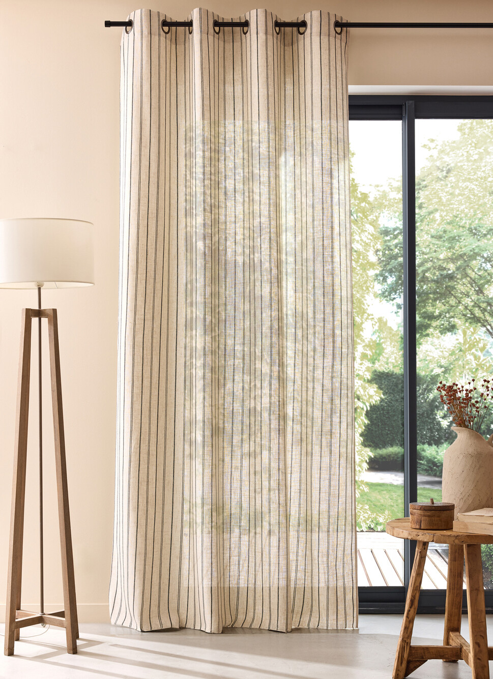 RIDEAU TRAMÉ à RAYURES NATUREL / NOIR