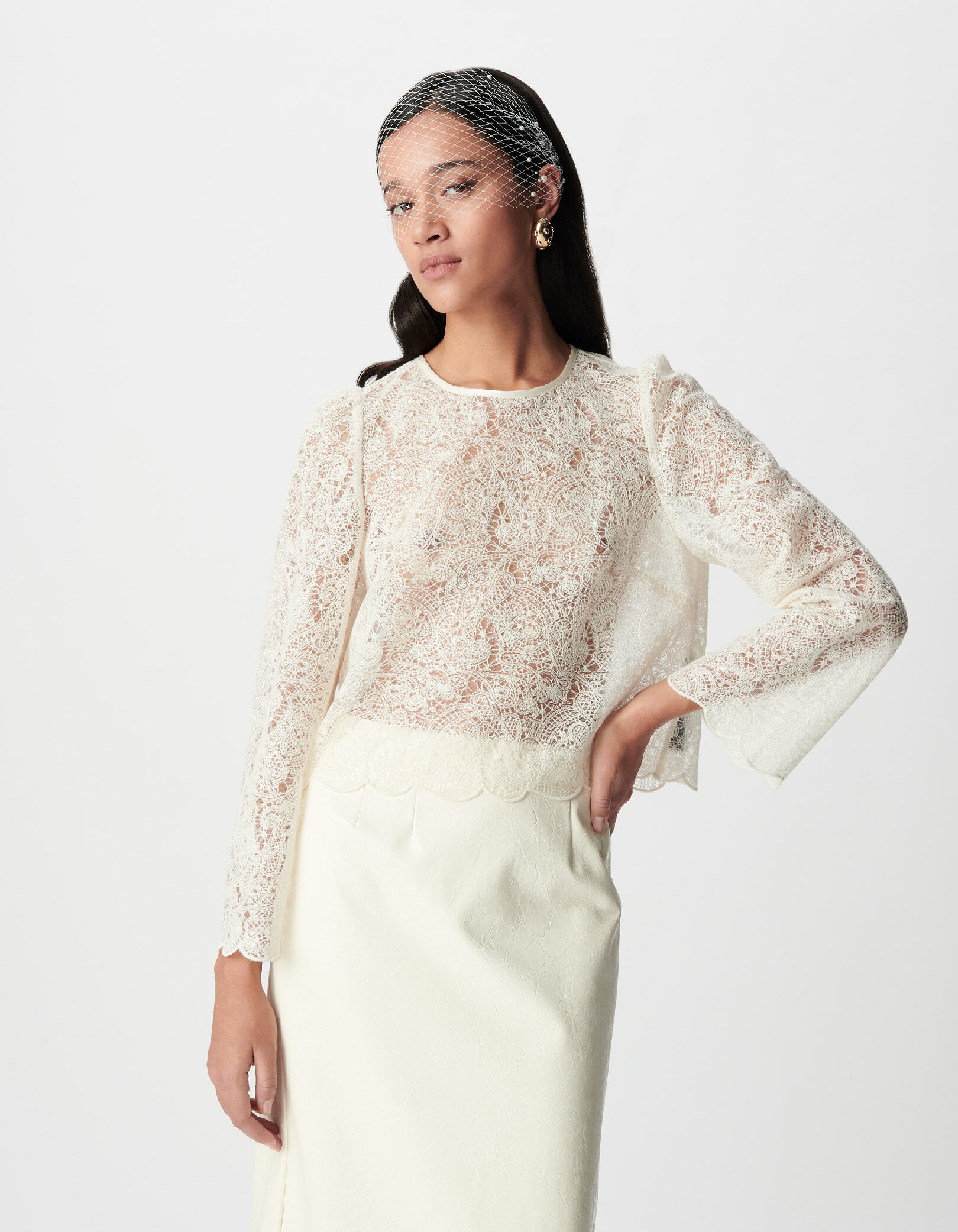 Blouse courte blanche en dentelle Femme