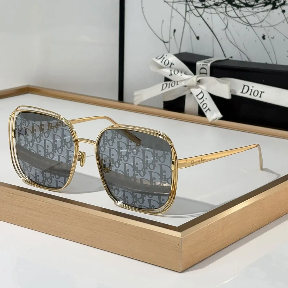 Dior Gold Metal Gold Frame Fashion sunglasses