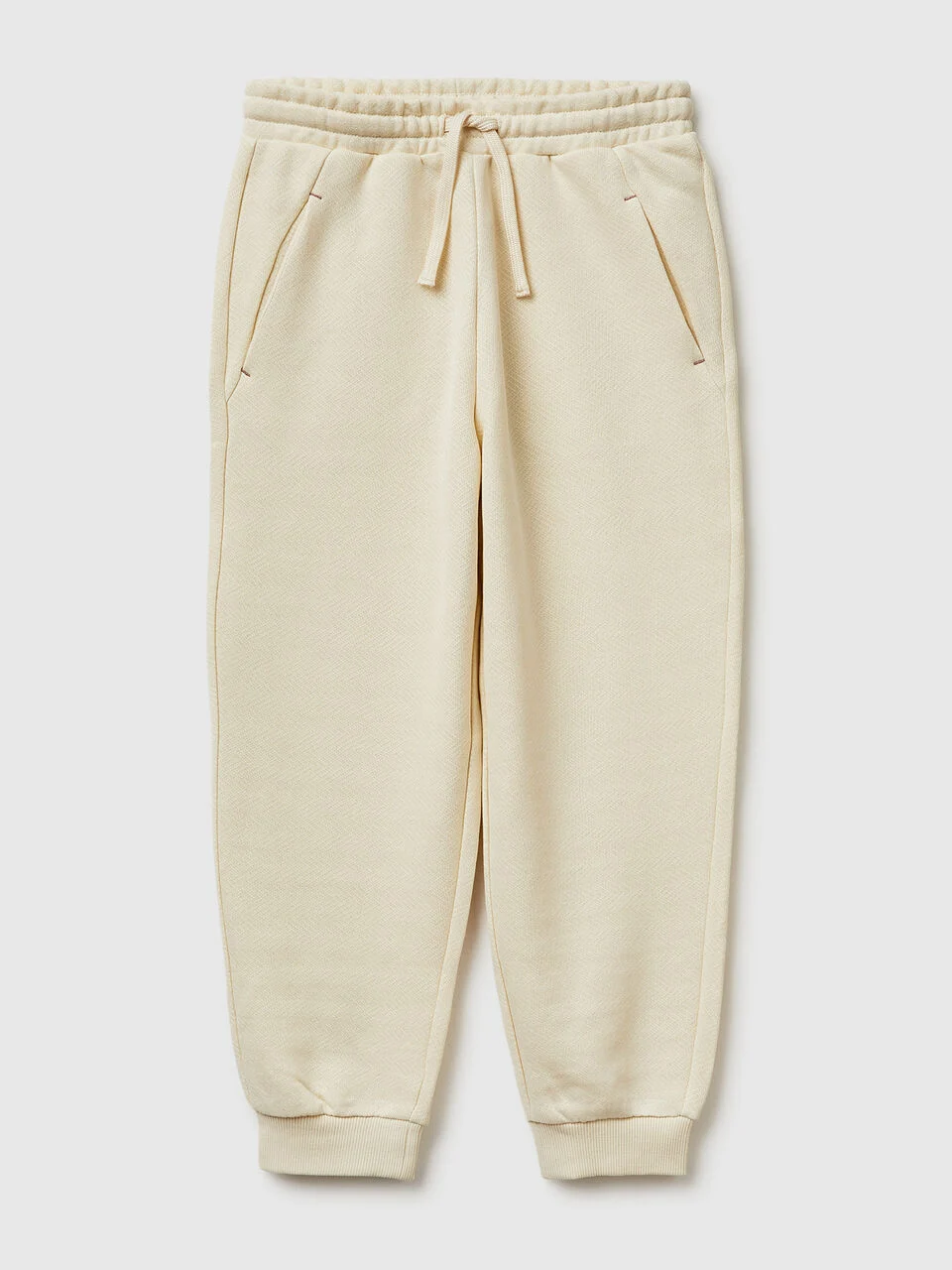 Sporty sweatshirt joggers