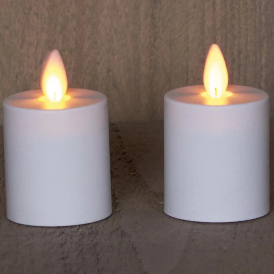 Anna's Collection LED kaarsen - 2x - wit - H8 cm - bewegende vlam