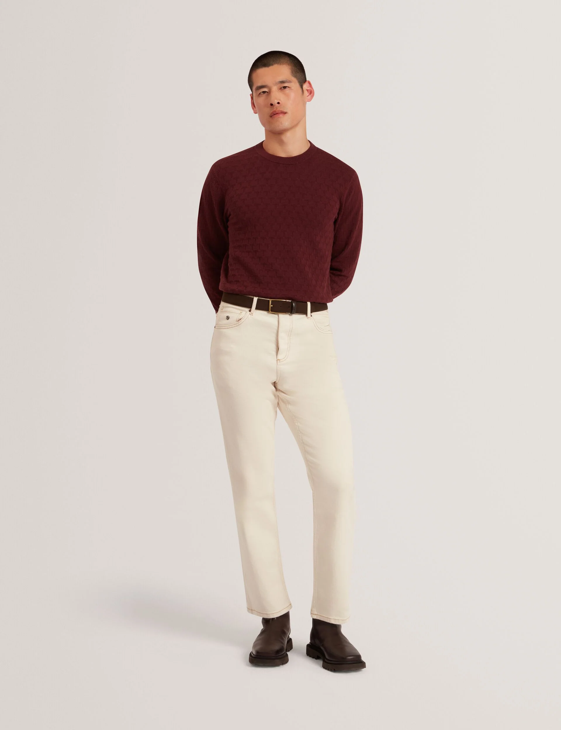 SAINSY | MAROON