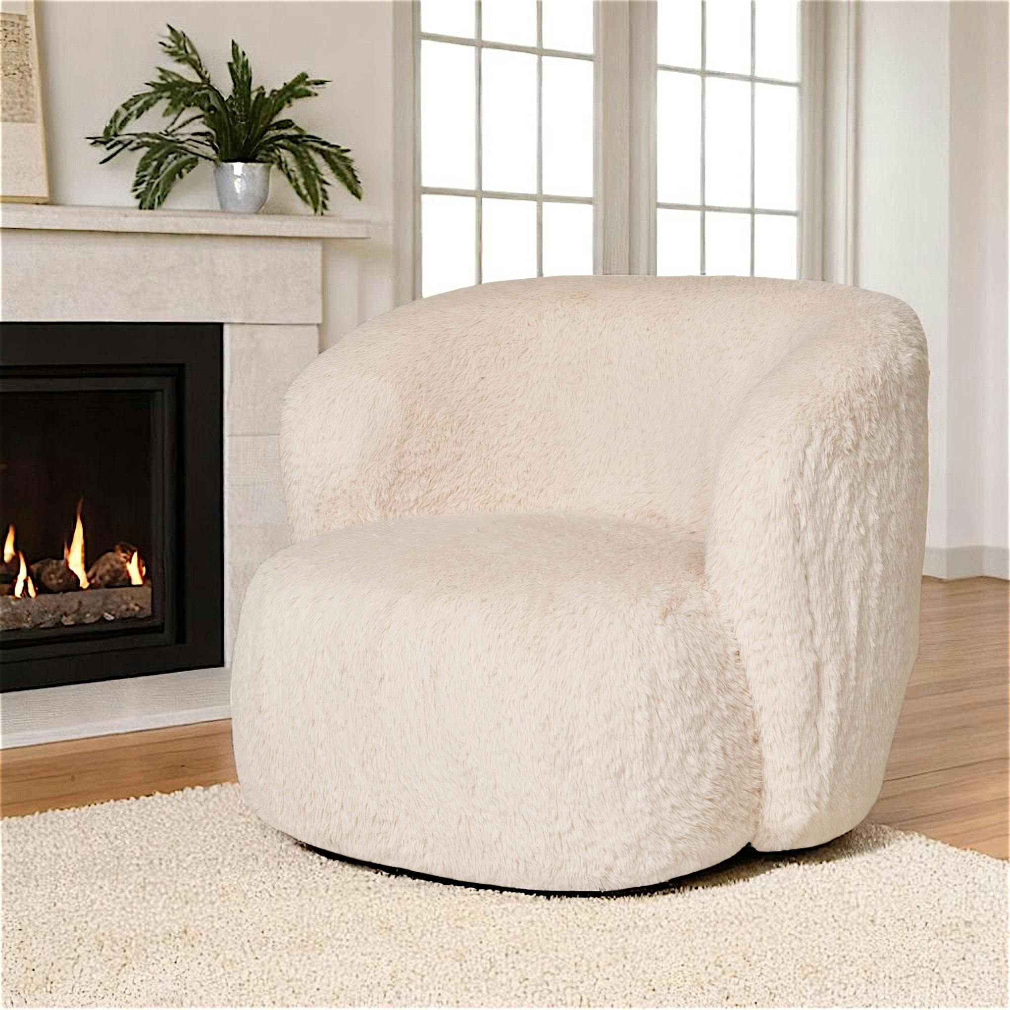 Gros fauteuil en fausse fourrure, couleur blanc cassé BERLIN