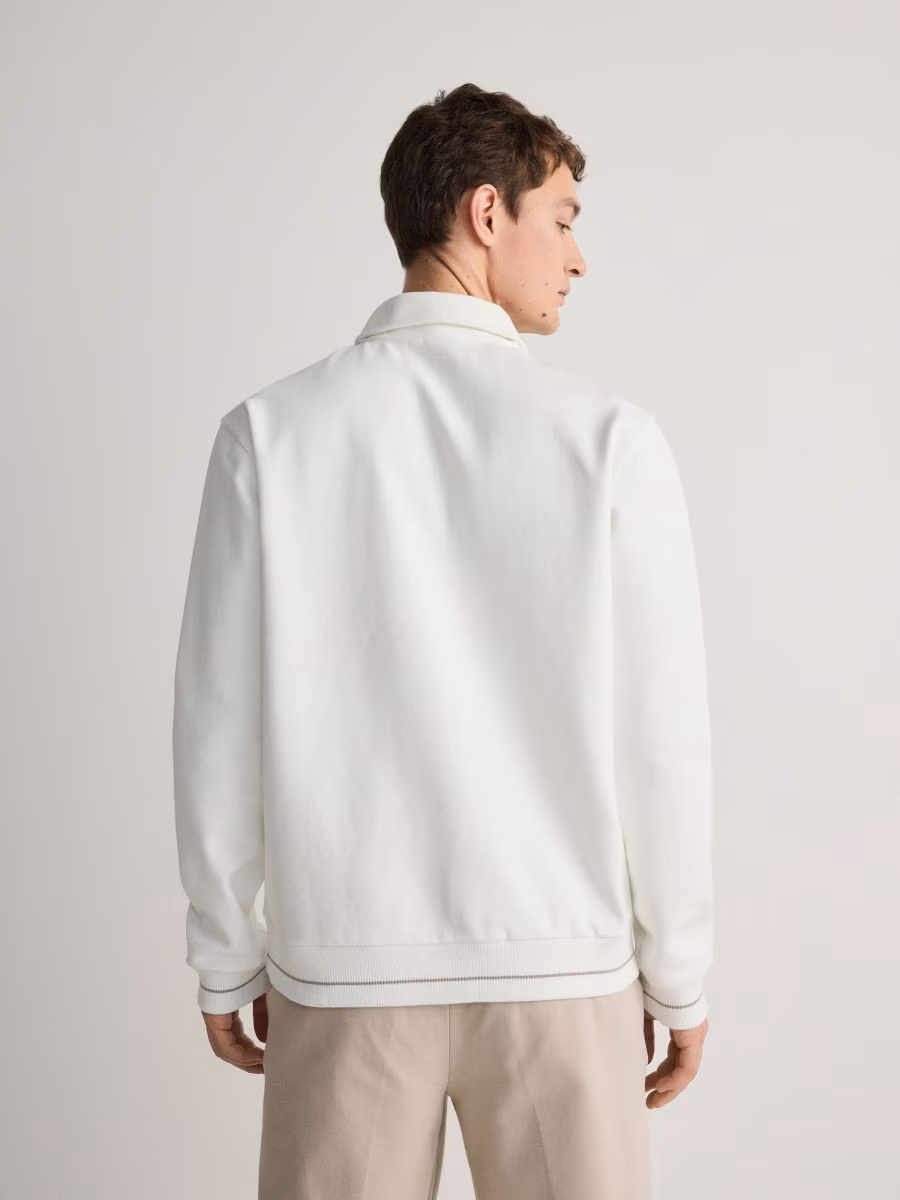 Collar Sweatshirt