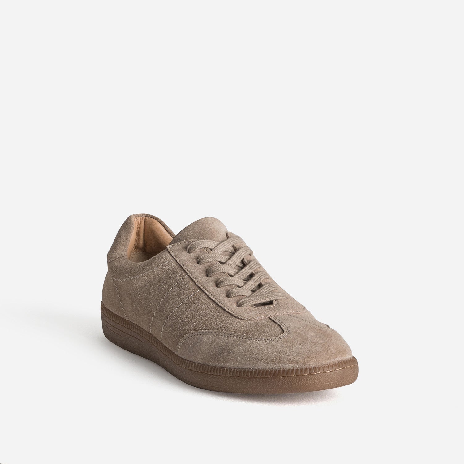 Tennis taupe suédée