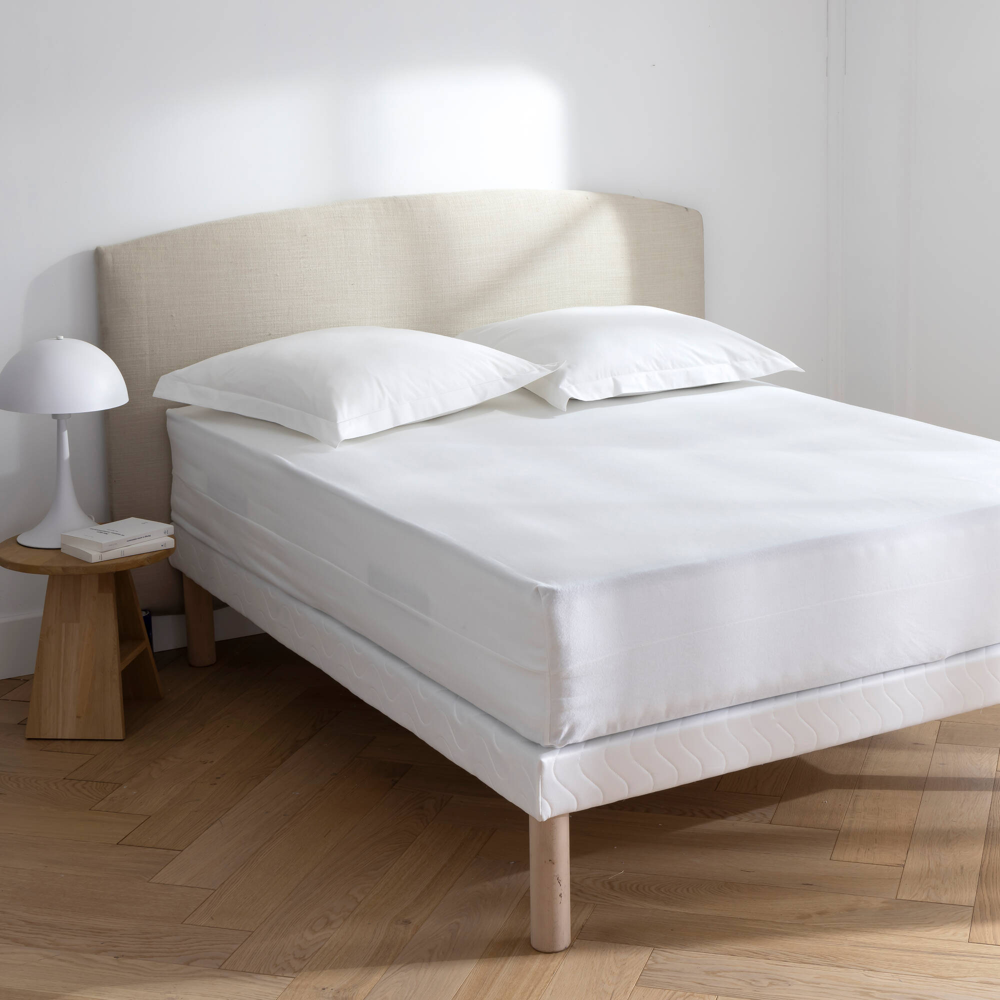Housse de matelas intégrale zippée traitement Passerelle&reg;.