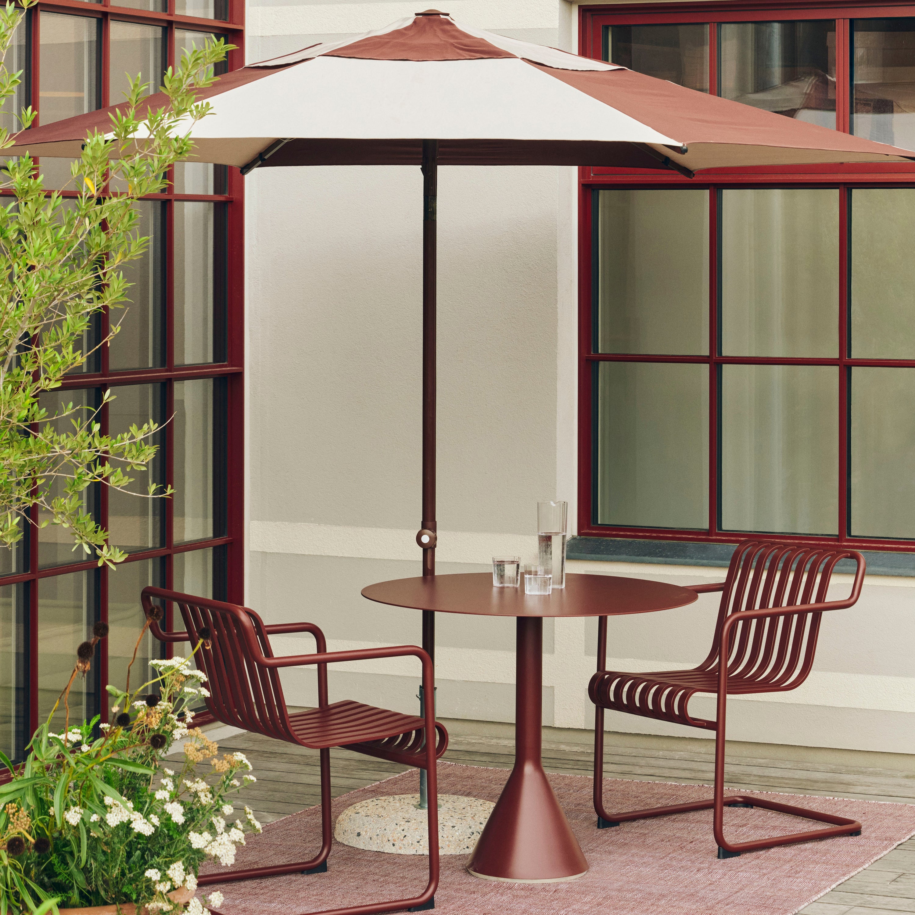 HAY Palissade Cantilever Tuinstoel - Iron Red