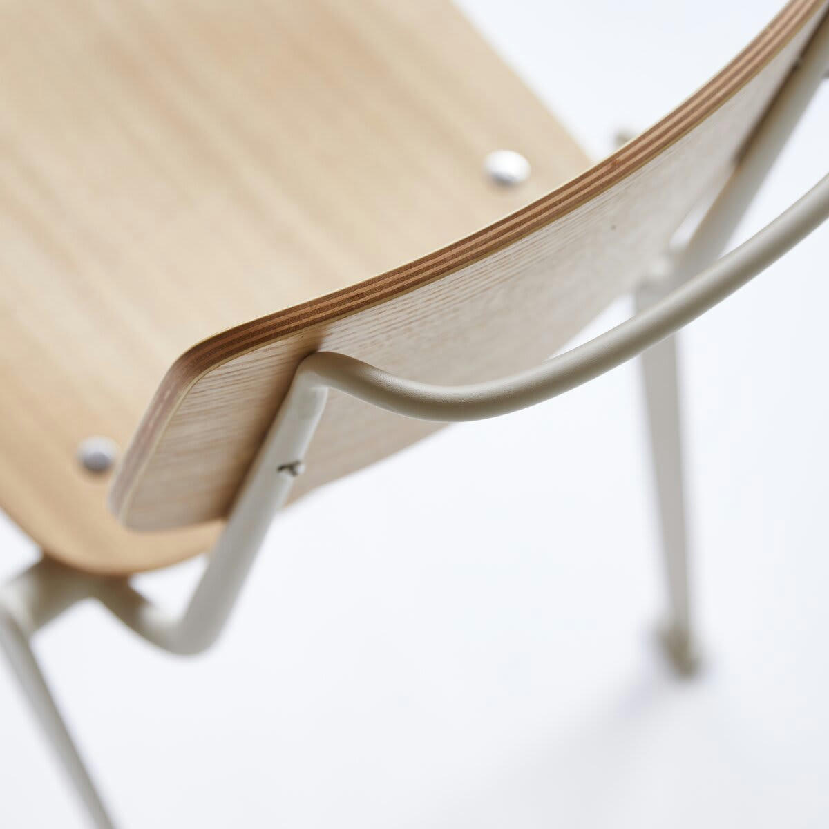 MIO - Chaise en frêne et métal cream