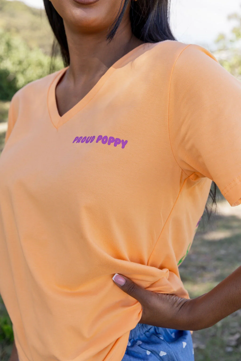 Good Vibes V-Neck Tee in Peach