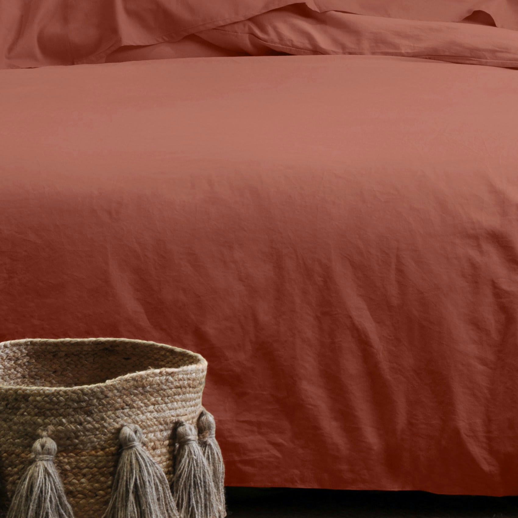 - Taie d'oreiller unie en coton bio terracotta 65x65 cm