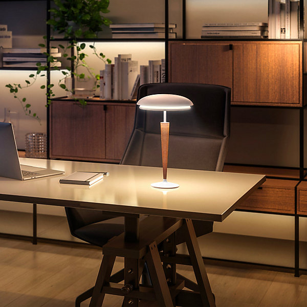 Lampe de table sans fil en bois LAPIS H36cm