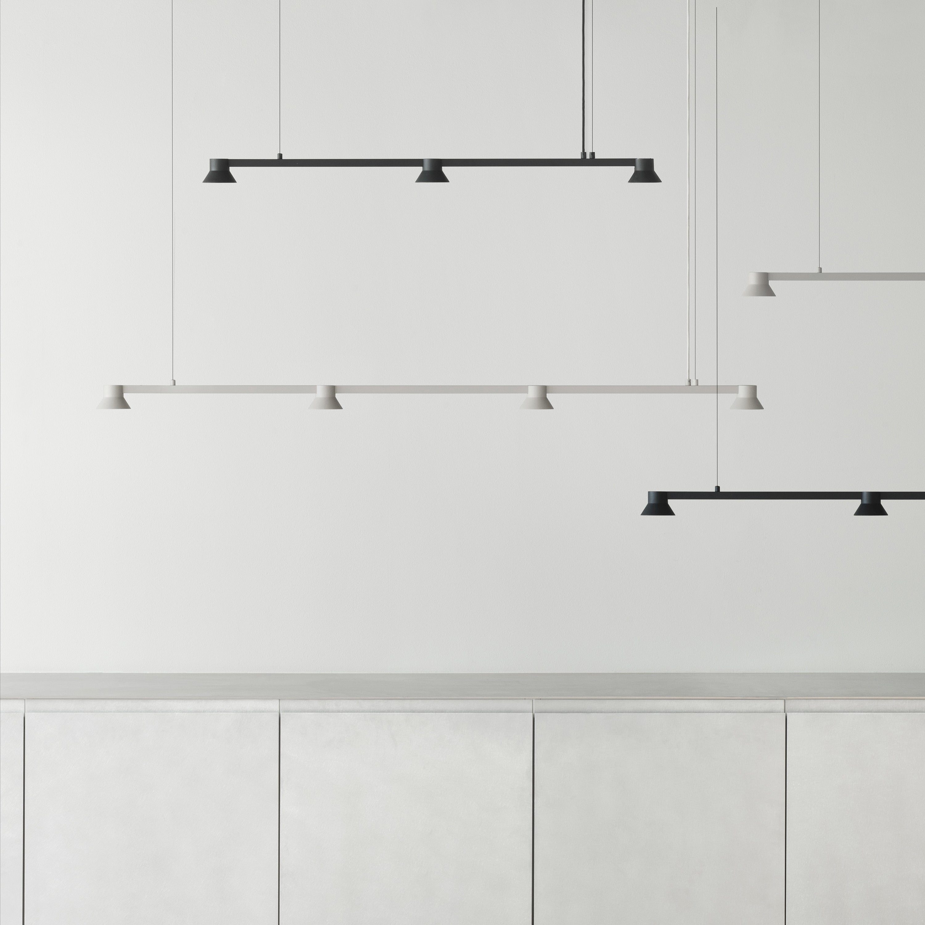 Normann Copenhagen Hat Linear Hanglamp - Large - Grijs