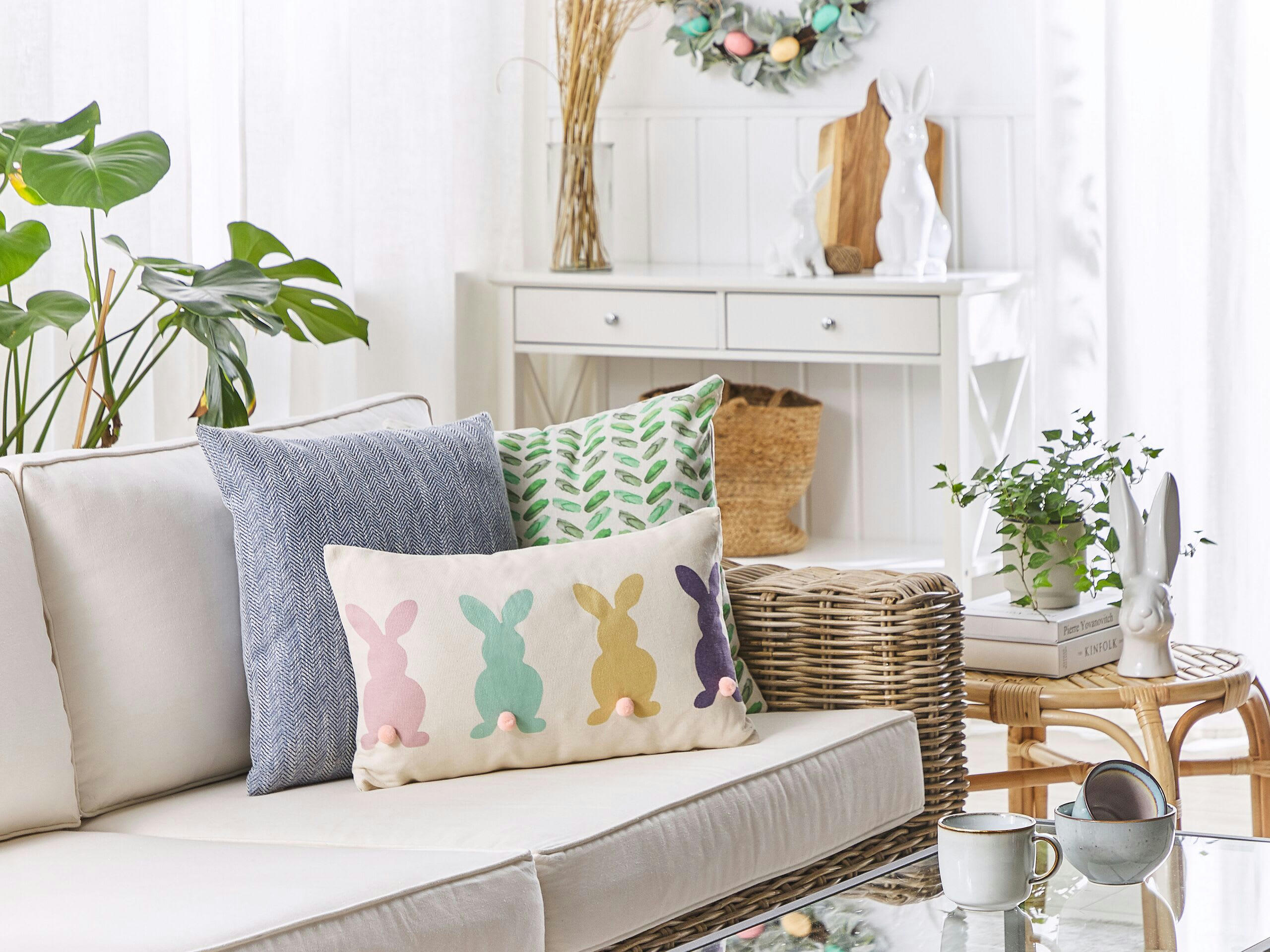 CLUSIA - Lot de 2 coussin décoratifs en tissu beige 30x10cm