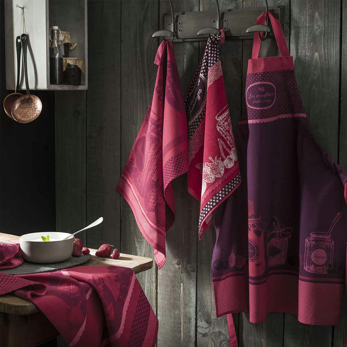 CONFITURE - Tablier imprimé en coton rose 76 x 85