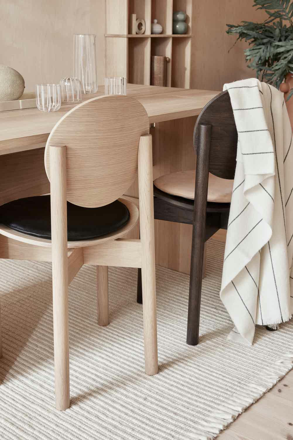 WOODY - Coussin marron en cuir Ø40x2,5cm