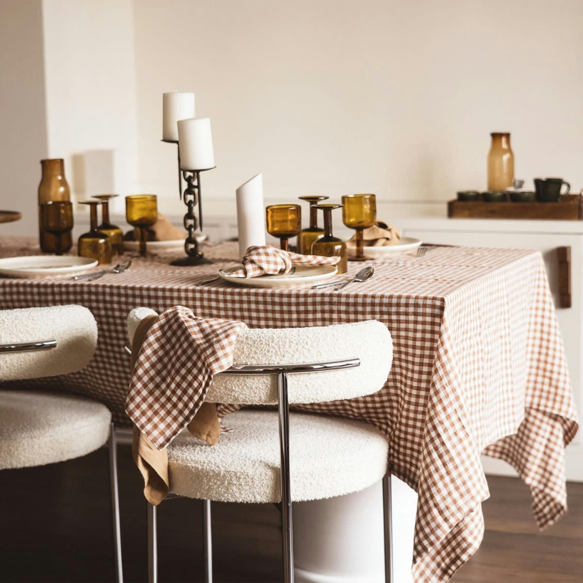 HÔTEL PARTICULIER - Nappe en lin lavé vichy brique 175x250