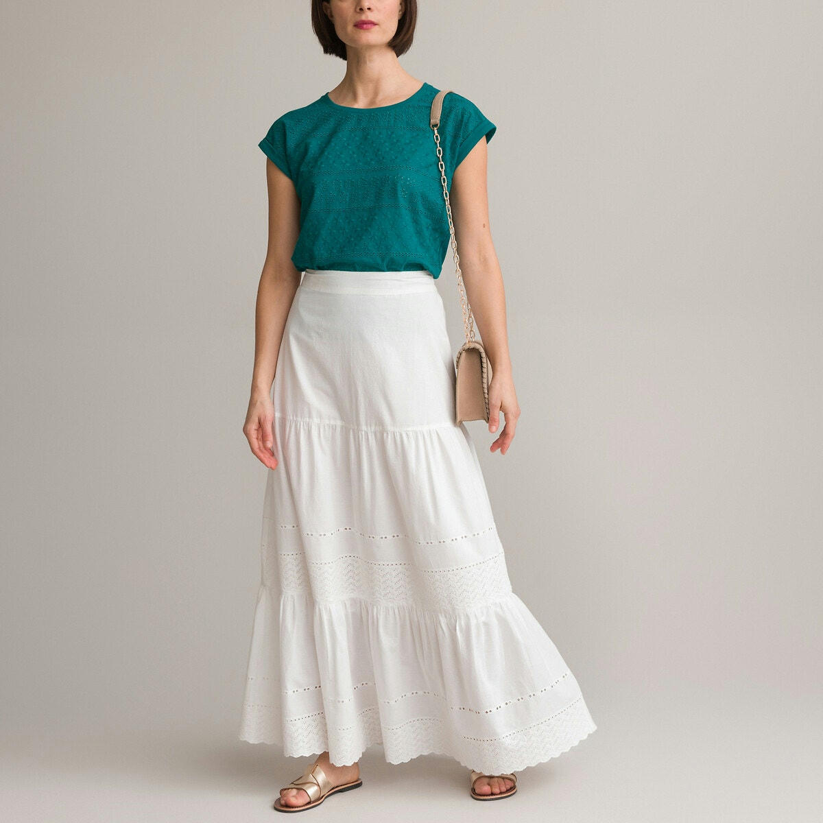 Jupon long évasé, broderie anglaise
