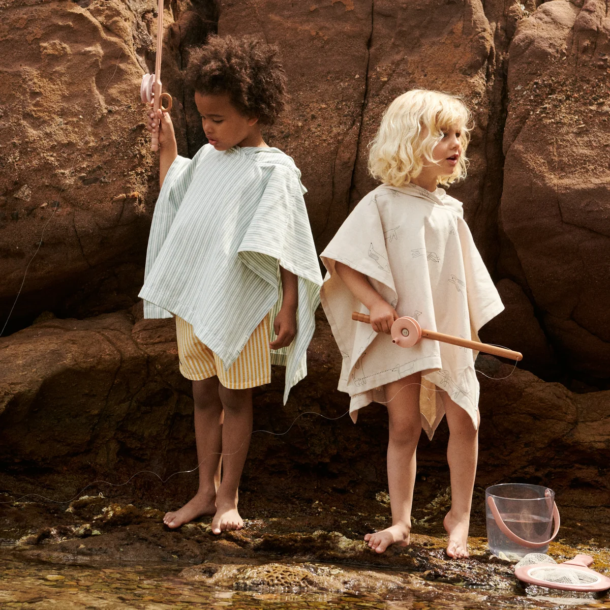 LIEWOOD - Roomie Badeponcho, 5 - 6 Jahre, gestreift, ice blue / creme de la creme