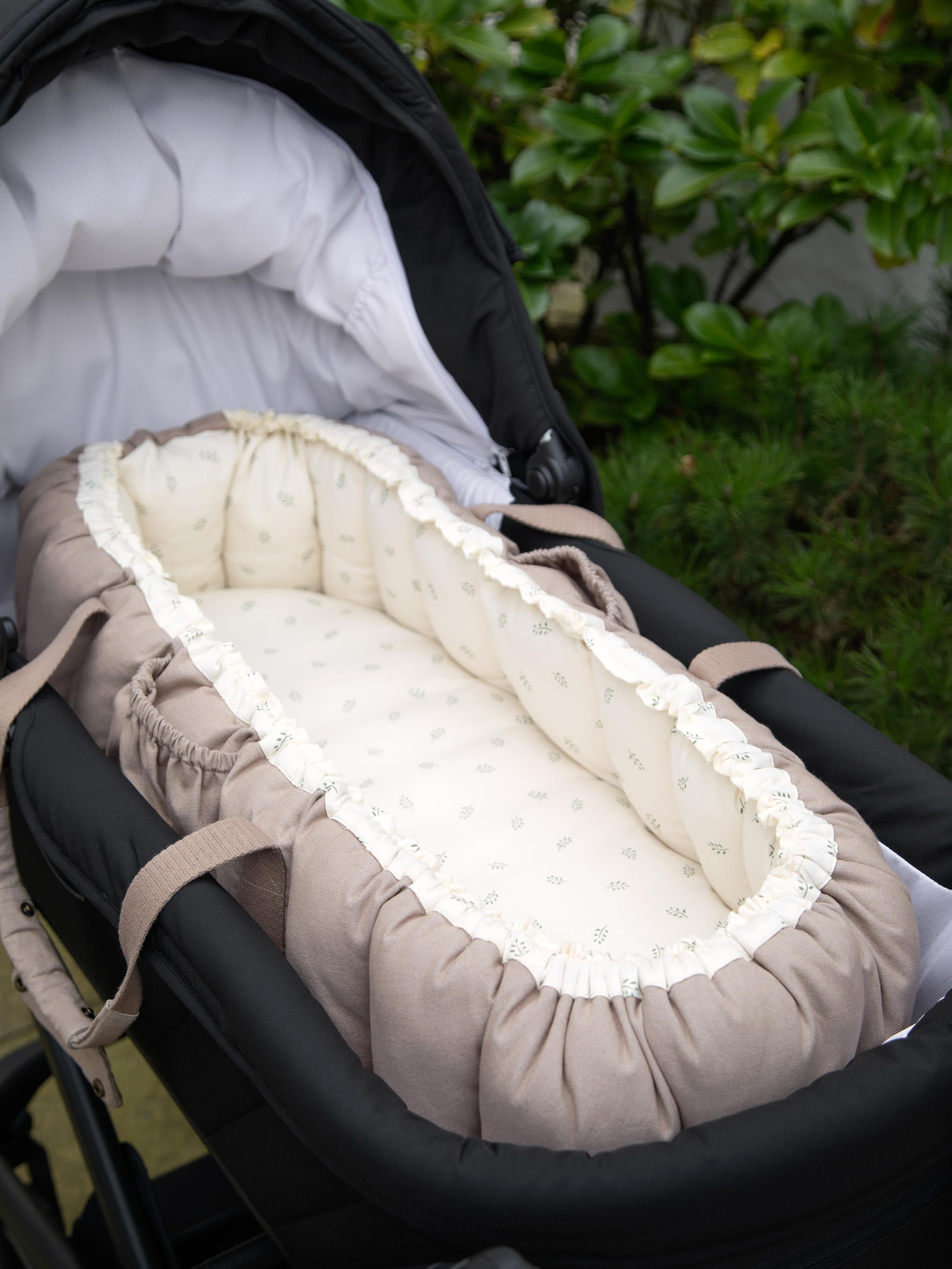 Tragbares Babynest Sophora Leaves aus Baumwolle
