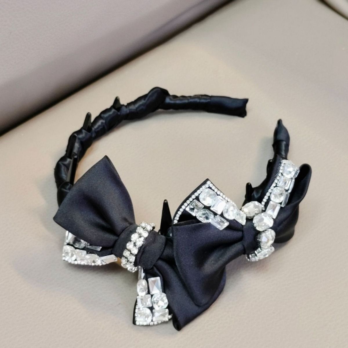 PEACH ACCESSORIES Double Crystal Satin Bow Headband