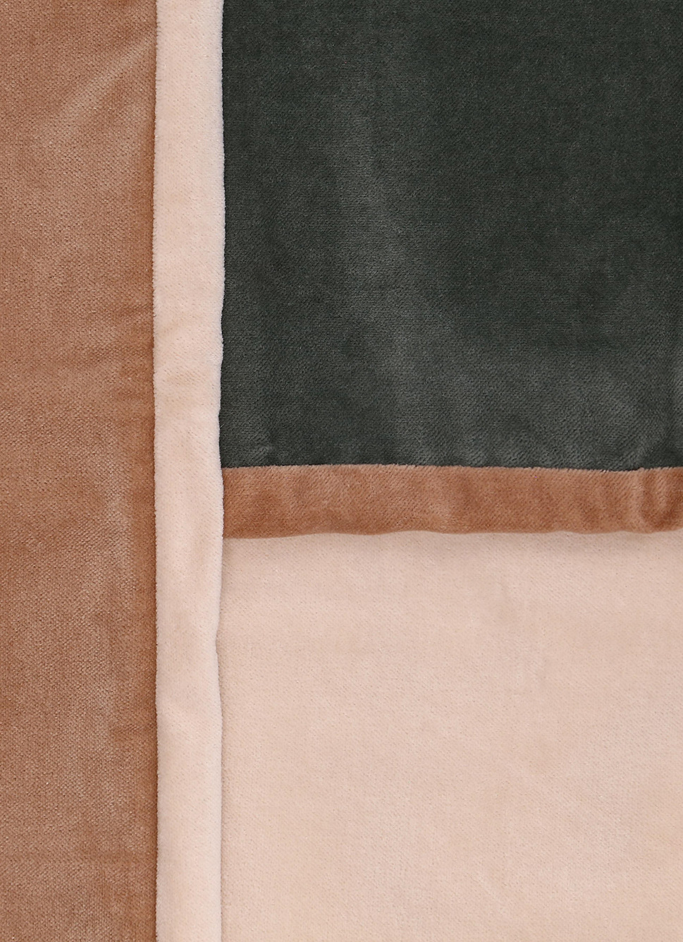 COUSSIN EN VELOURS RANG CREME