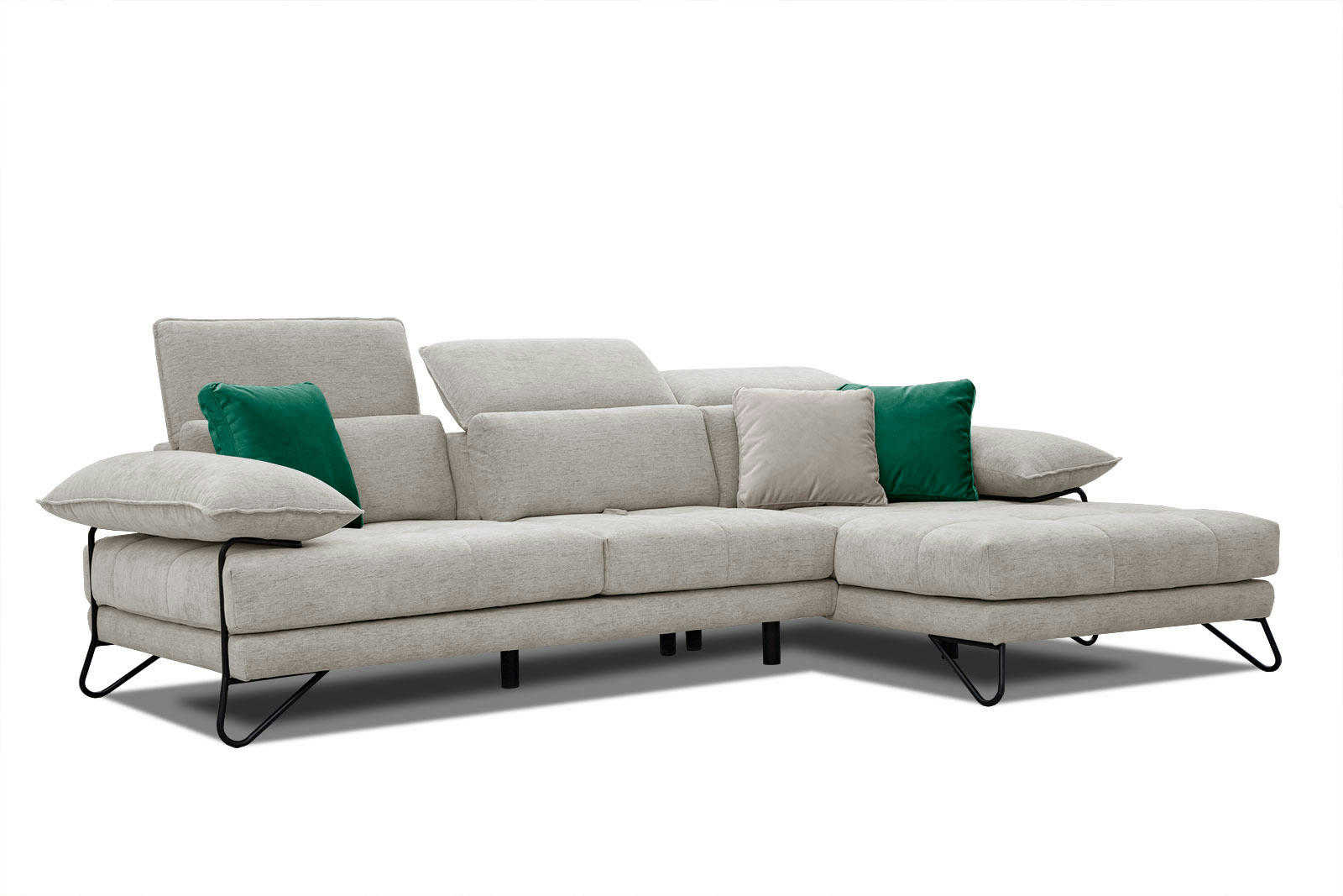 NORDEN - Canapé d'angle droit 4 places en tissu marron clair avec coussins déco