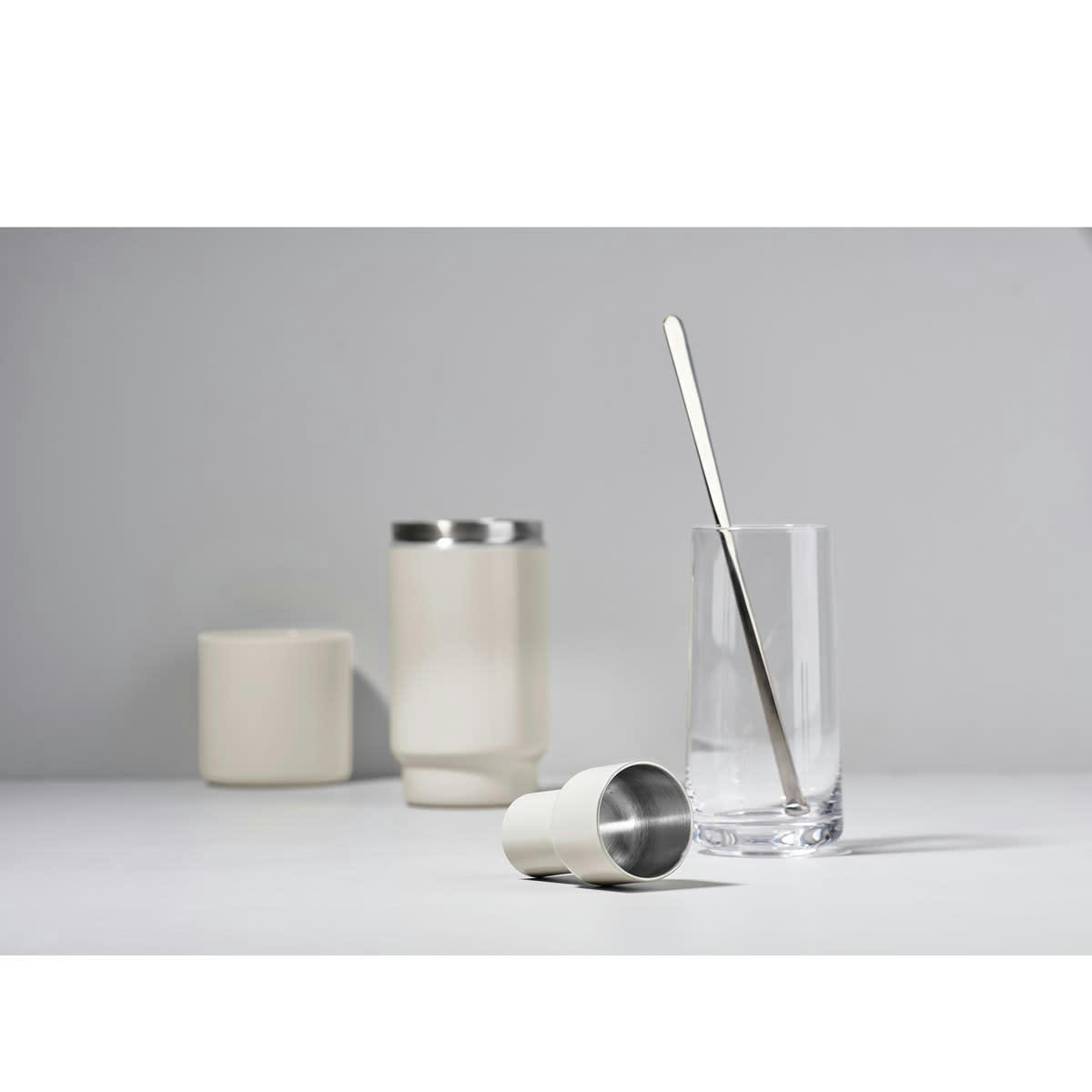 ROCKS - Doseur à cocktail en acier beige gris