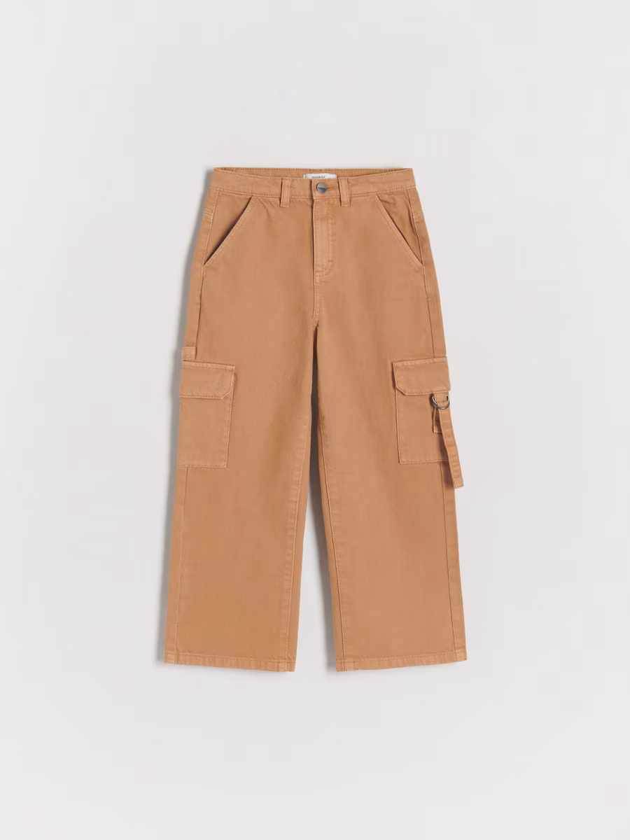 Wide Leg Jeans With Cargo Pockets