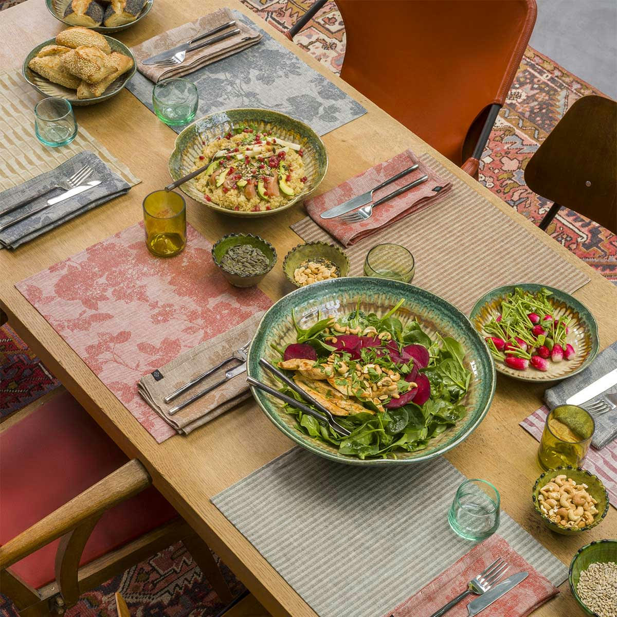 CASUAL FLOWER - Set de table en lin terre cuite 45 x 35