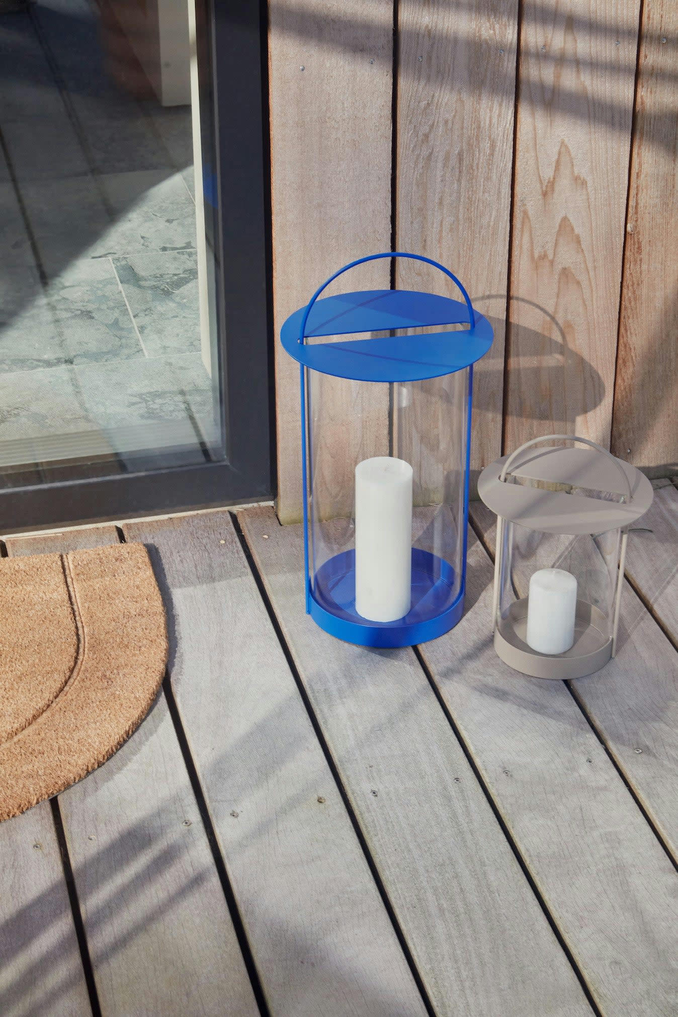 MAKI - Lanterne bleu en métal et en verre Ø25xH48cm
