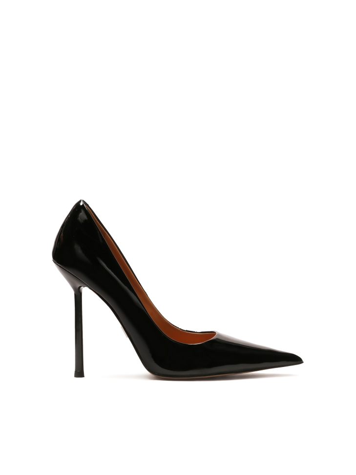 Patent leather black pumps with a slender heel