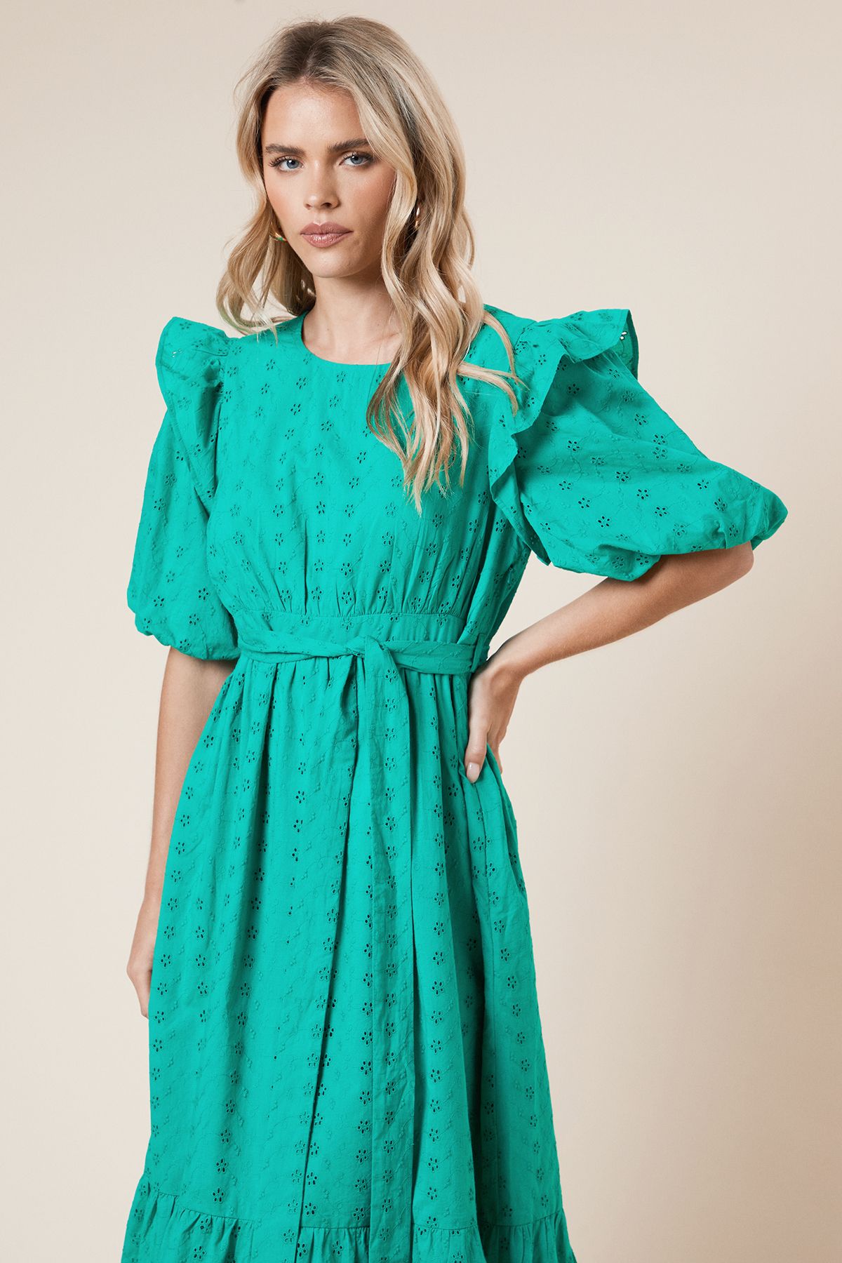 Dorothy Perkins Petite Cutwork Ruffle Puff Sleeve Midi Dress