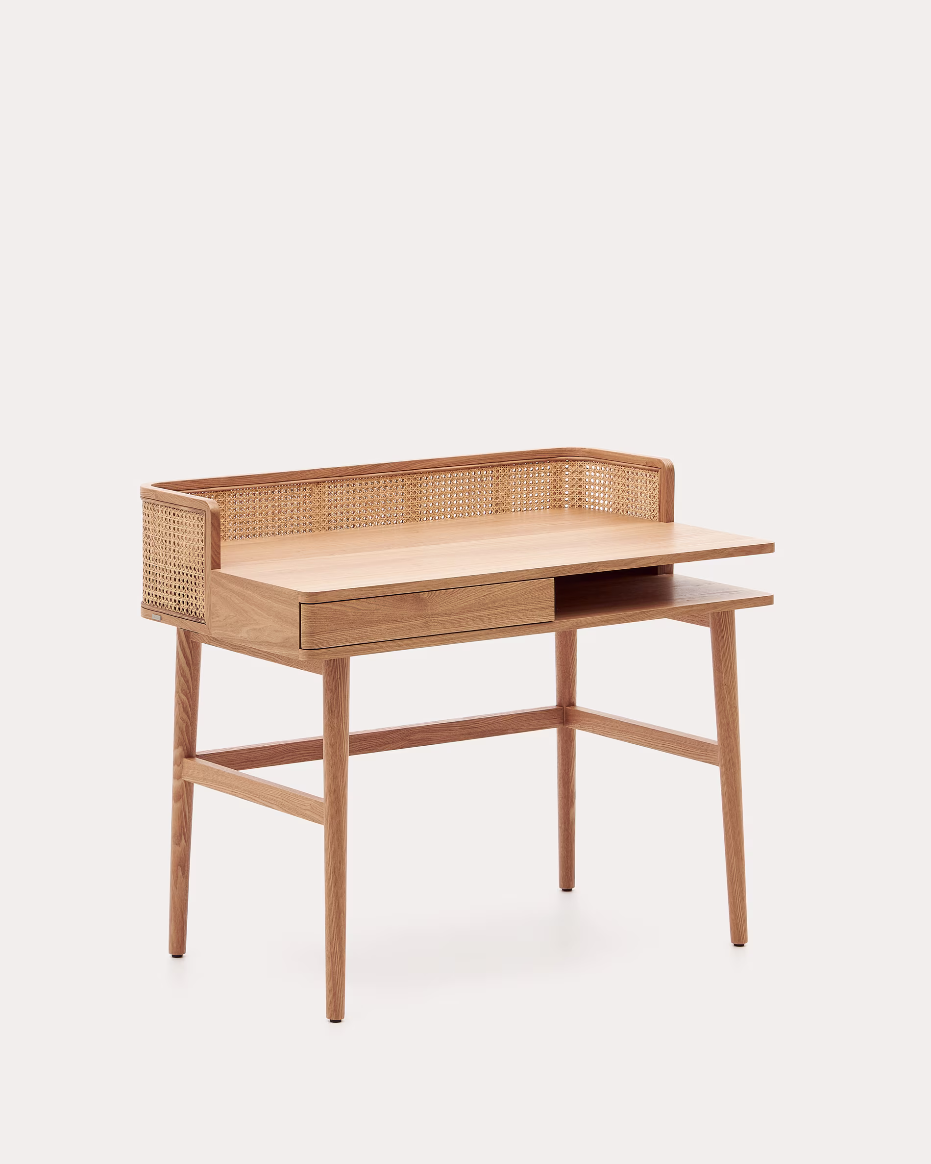 Escritorio Araxi de chapa, madera maciza de fresno y ratán 105 x 62 cm