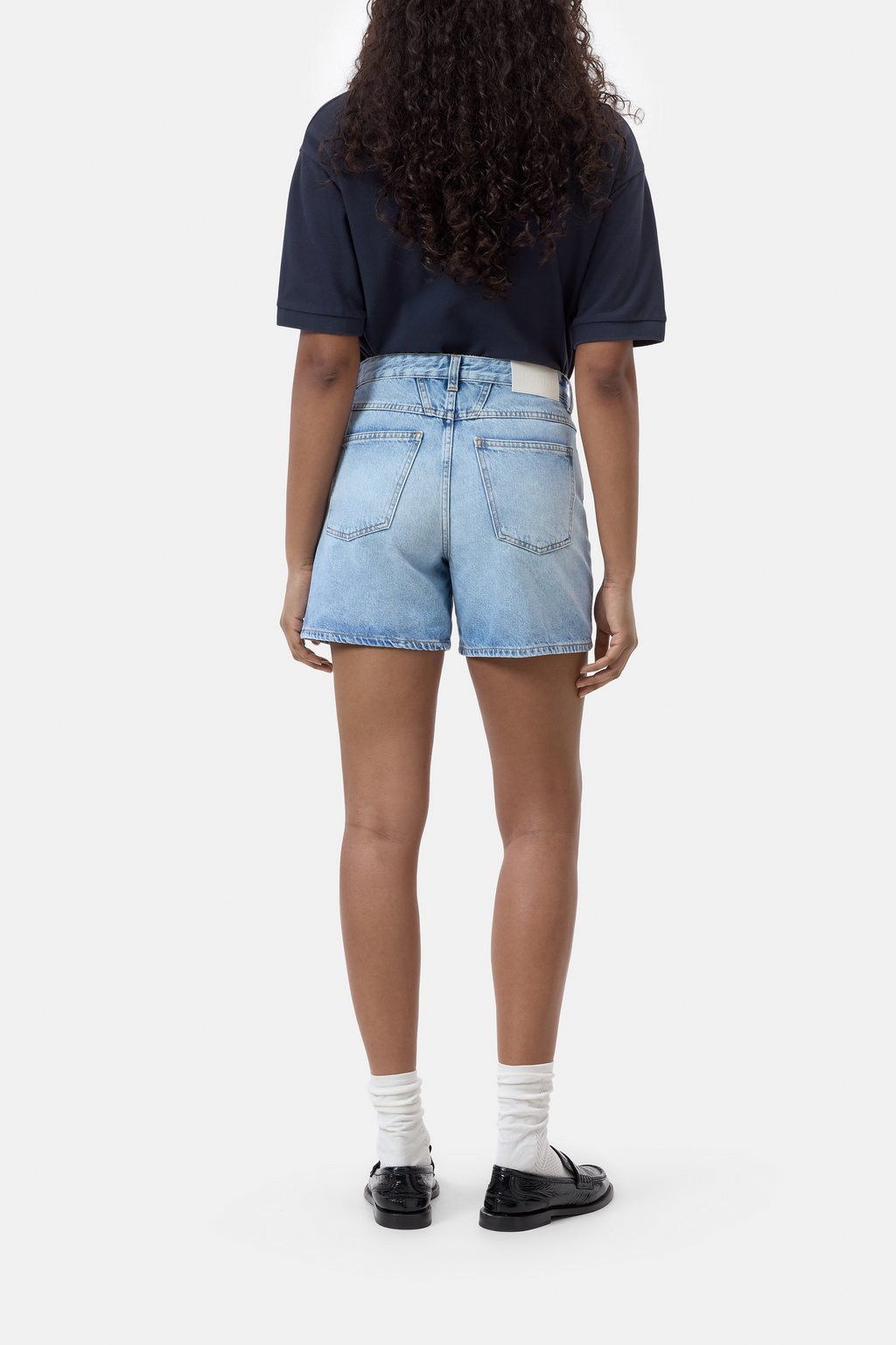 Regular Shorts - Janey