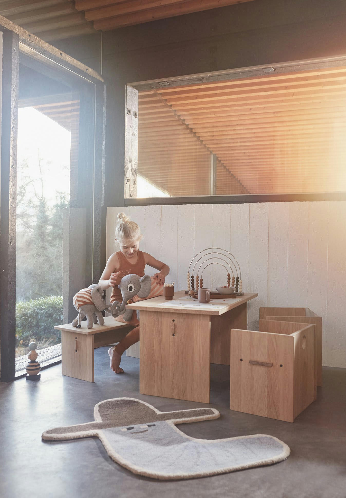 ARCA - Chaise en bois H38x37x30,5cm