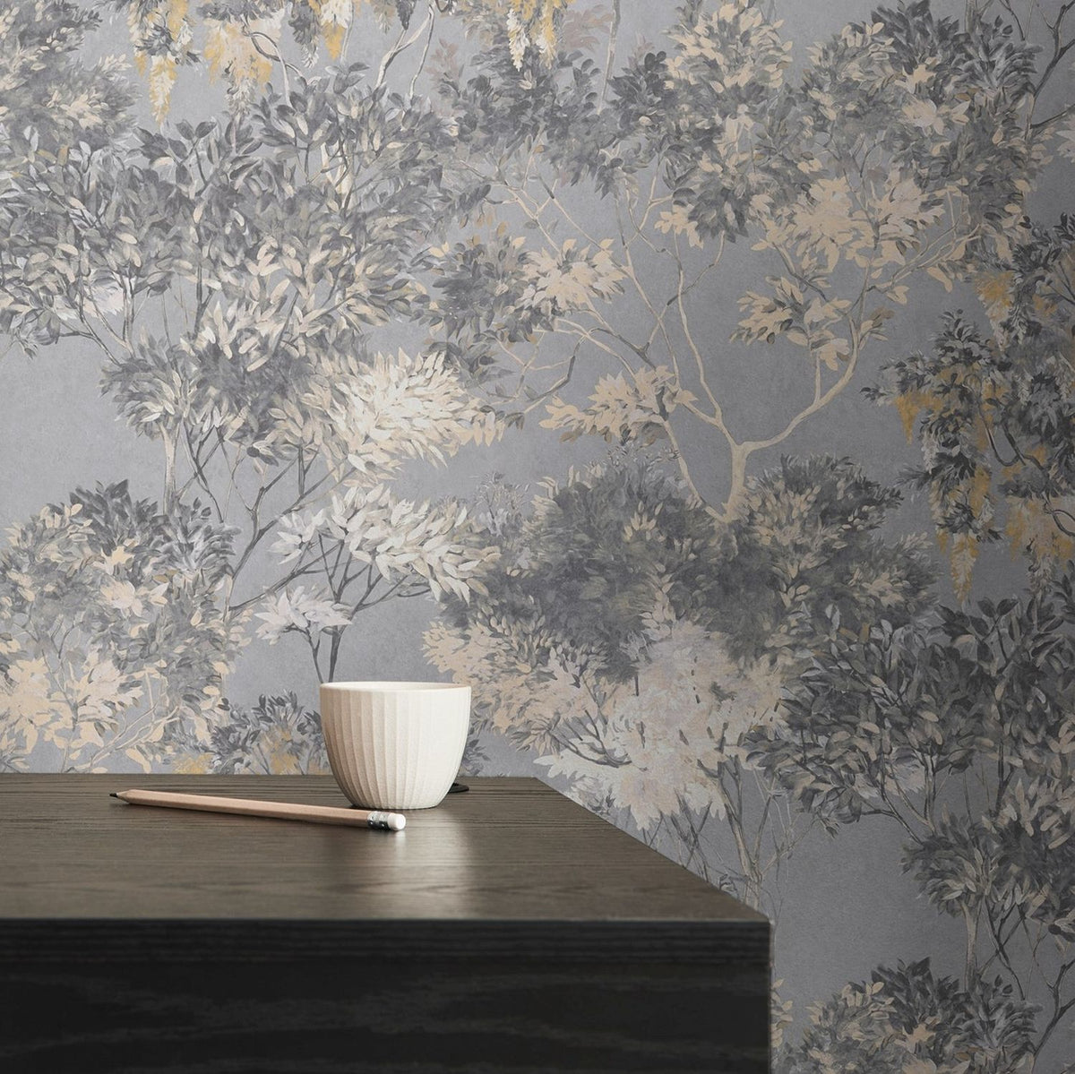 Livingwalls behang bloemmotief grijs, wit, beige, geel en zwart - 53 cm x 10.05 m - AS-391734