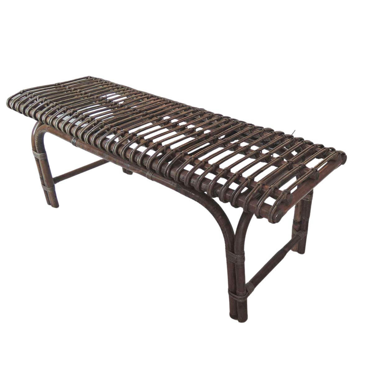 - Banc bout de lit en rotin tressé