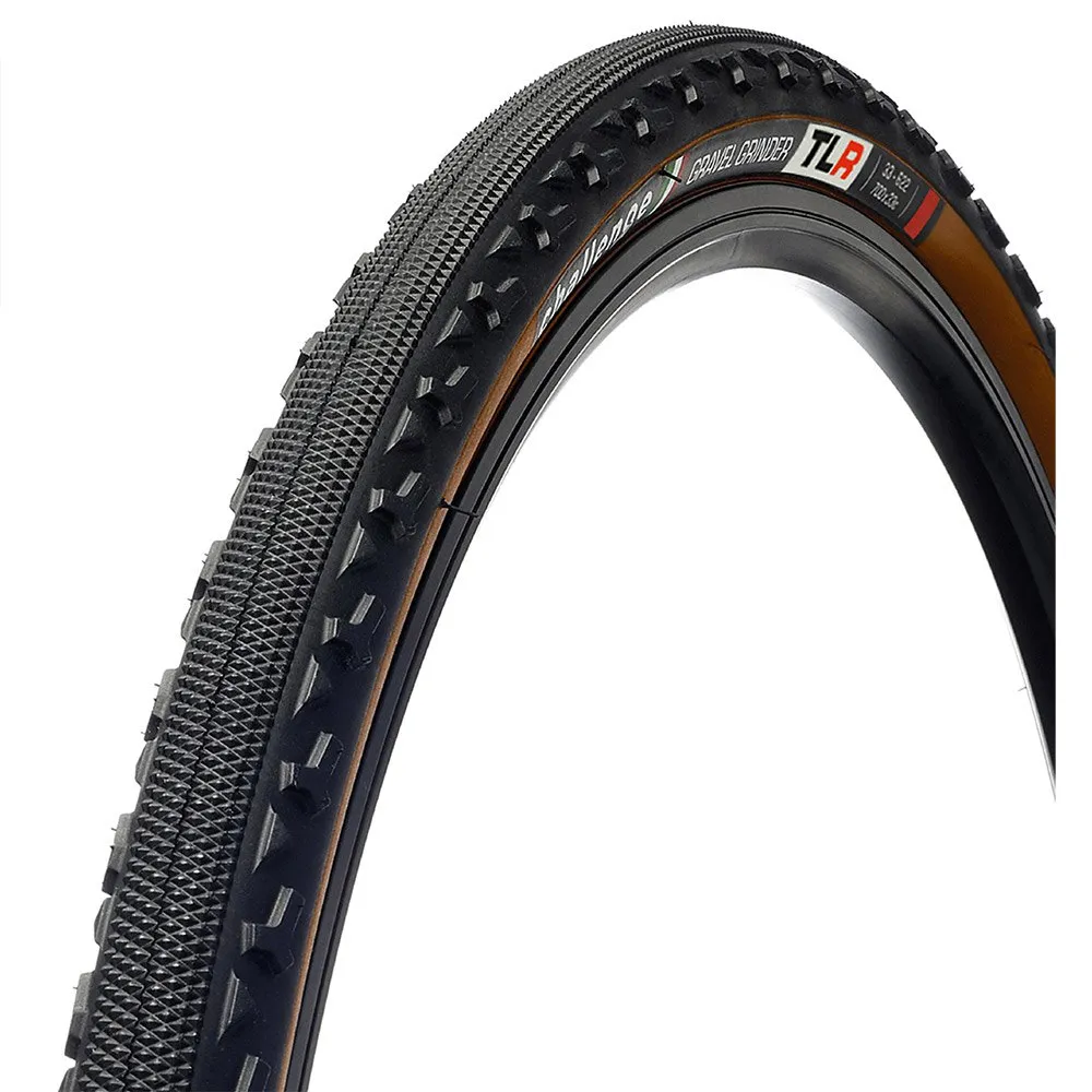 Challenge Grinder Hand Made 700C x 33 gravel tyre