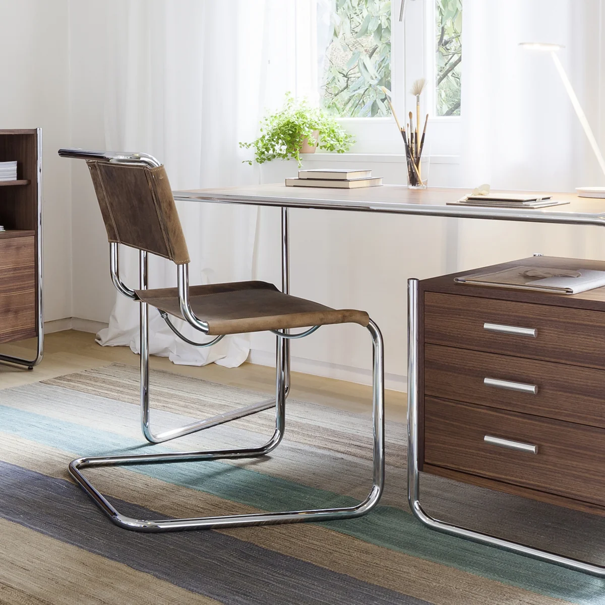Thonet - S 33 Freischwinger